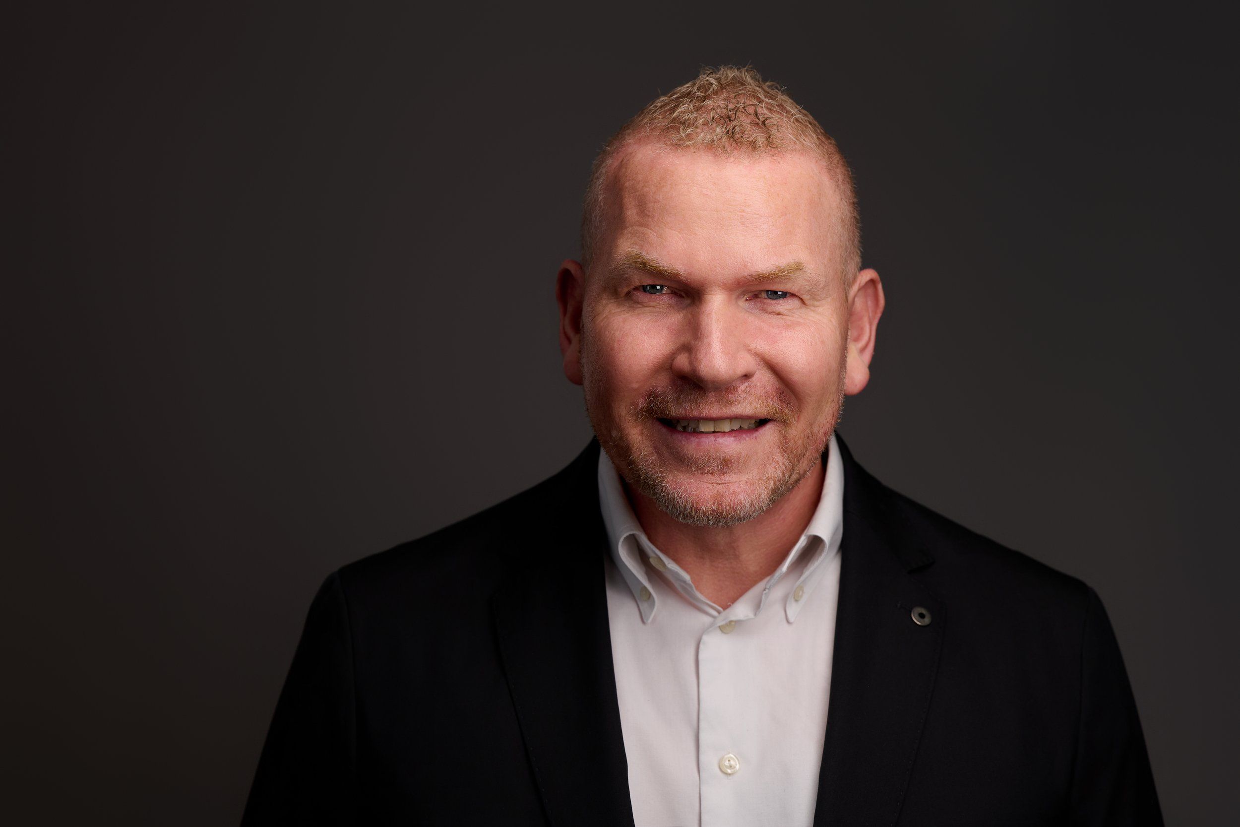 Headshot von Martin Limbeck, Verkaufstrainer und Unternehmercoach